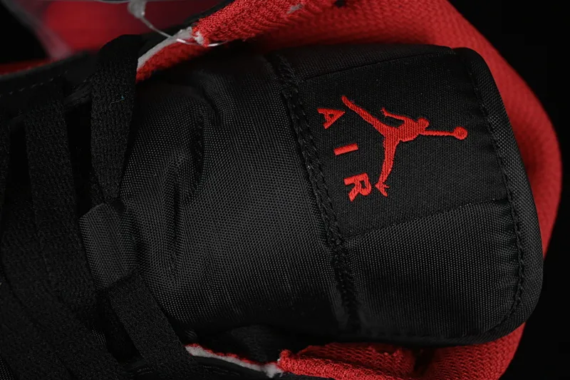 All categories Air Jordan Jordan series basketball shoes Air Jordan 1 Mid Air Jordan 1 Mid AJ1 Joe 1 black and red mid-top cultural and casual sneakers DQ8426-067
